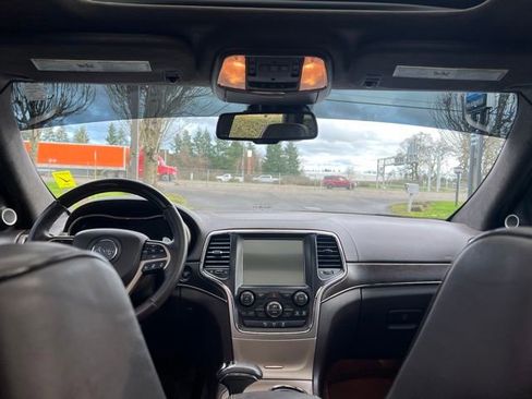 Used 2014 Jeep Grand Cherokee Summit image 14