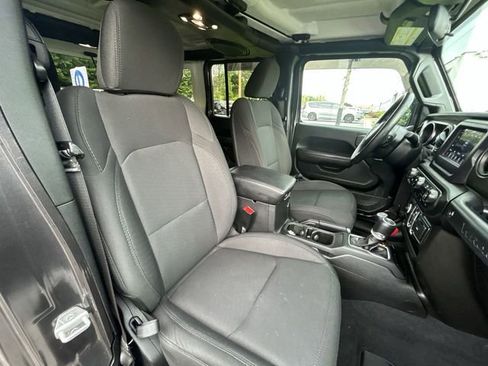 Used 2020 Jeep Wrangler Unlimited Sport AWD/4WD image 24