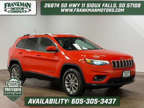 Used 2021 Jeep Cherokee Latitude Lux w/ Comfort/Convenience Group AWD/4WD image 1