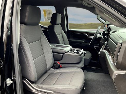 Used 2023 GMC Sierra 1500 Elevation w/ LPO, Elevation Black Package image 21