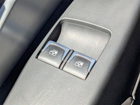 Used 2017 Chevrolet Corvette Stingray Convertible image 24