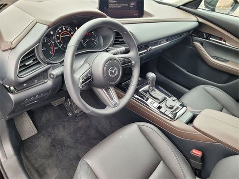 Used 2024 MAZDA CX-30 2.5 Turbo w/ Premium Package image 7