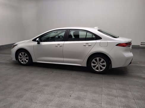 Used 2025 Toyota Corolla LE FWD image 3