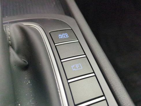 Used 2025 Hyundai Kona SEL FWD image 28