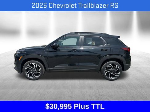 Used 2026 Chevrolet TrailBlazer RS w/ Convenience Package AWD/4WD image 2