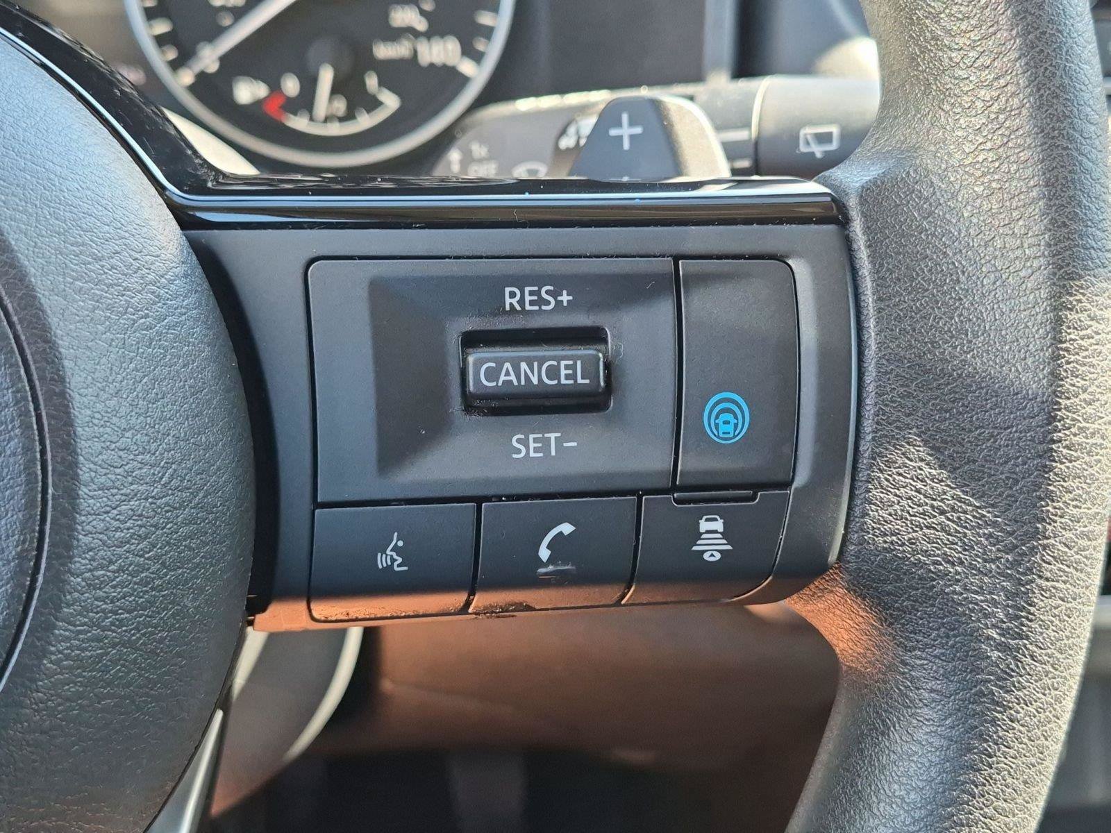 Certified 2021 Nissan Rogue SV AWD/4WD image 26