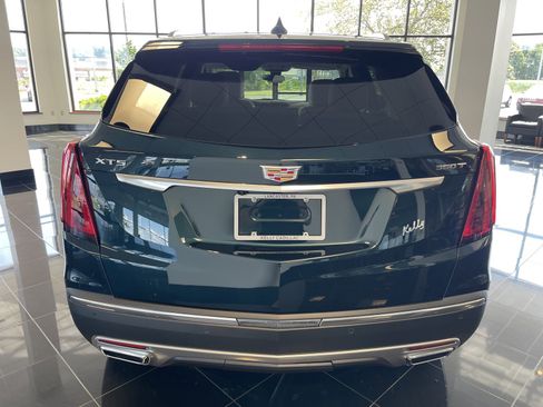 New 2025 Cadillac XT5 Premium Luxury image 4