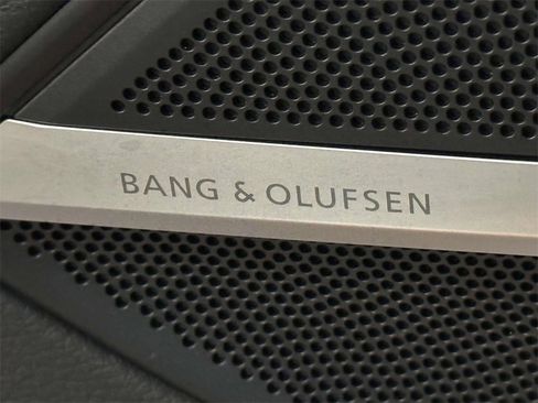 Used 2022 Audi A8 L 3.0T image 23