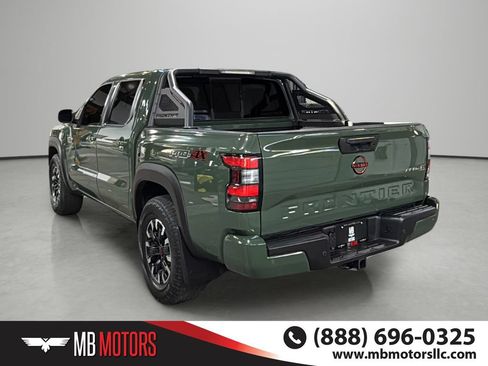 Used 2022 Nissan Frontier PRO-4X AWD/4WD image 3