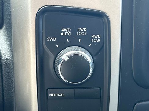 Used 2013 RAM 1500 Big Horn AWD/4WD image 28
