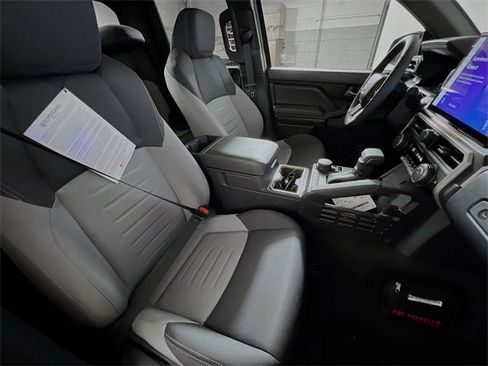 New 2025 Toyota Tacoma TRD Sport image 27
