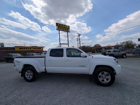 Used 2009 Toyota Tacoma 4x4 Double Cab image 5