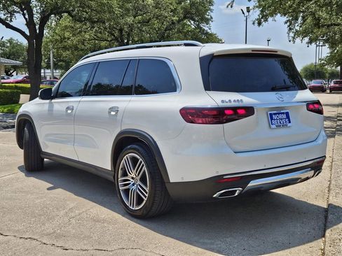 Used 2024 Mercedes-Benz GLS 450 4MATIC image 3