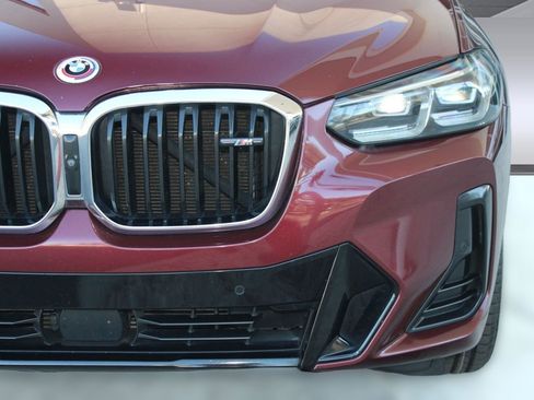 Used 2022 BMW X4 M40i image 11