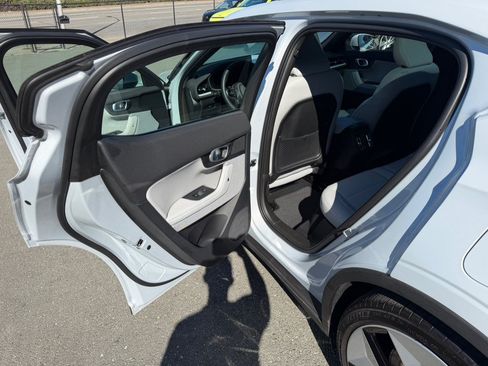 Used 2024 Polestar Polestar 2 AWD/4WD image 43