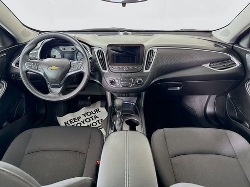Used 2024 Chevrolet Malibu LT image 11