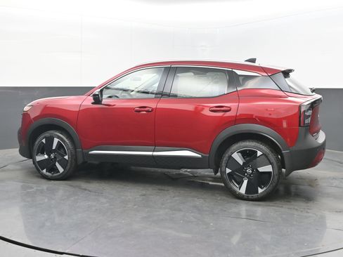 New 2026 Nissan Kicks SR w/ SR Premium Package image 5