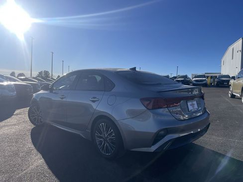 Used 2023 Kia Forte GT-Line w/ GT-Line Premium Package image 5