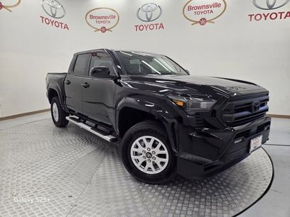 New 2025 Toyota Tacoma SR5