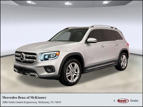 Used 2021 Mercedes-Benz GLB 250 image 1