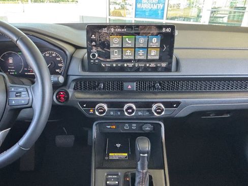 Used 2025 Honda CR-V Sport-L image 13