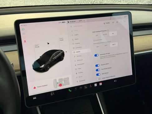 Used 2018 Tesla Model 3 Mid Range RWD image 41