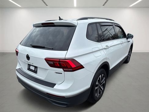 Used 2024 Volkswagen Tiguan S image 6