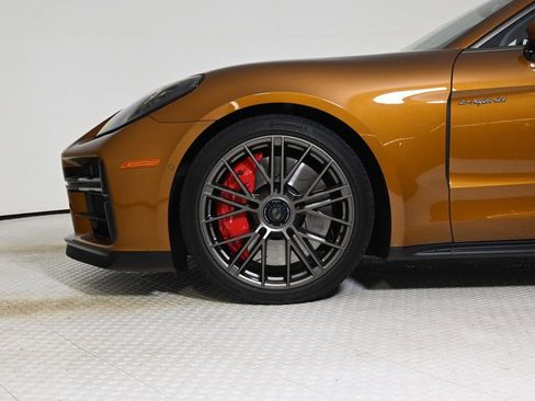 Used 2025 Porsche Panamera Turbo image 32