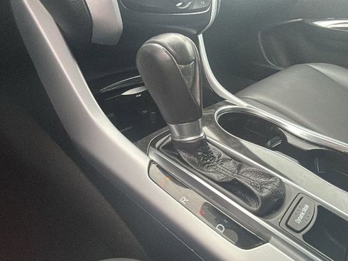 Used 2020 Acura TLX image 27