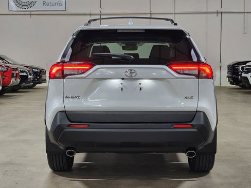 Used 2024 Toyota RAV4 XLE Premium image 10