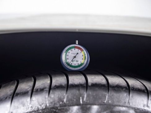 Used 2023 Mercedes-Benz GLS 450 4MATIC image 52