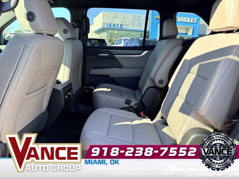 New 2026 GMC Acadia Elevation w/ Black Edition AWD/4WD image 14