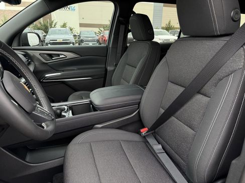 New 2026 Chevrolet Traverse LT FWD image 22