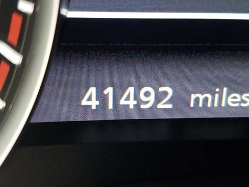 Certified 2021 Nissan Armada SL w/ Captain's Chairs Package image 23