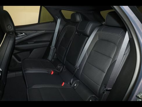 Used 2024 Chevrolet Blazer EV LT AWD/4WD image 32