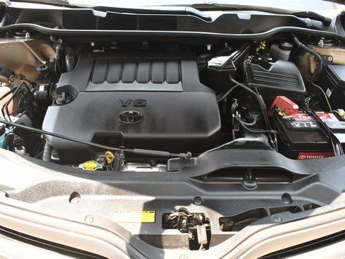 Used 2014 Toyota Venza Limited w/ Tow Prep Package AWD/4WD image 30