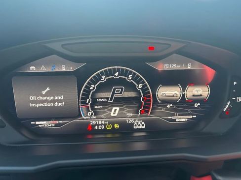 Used 2022 Lamborghini Urus image 18