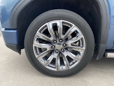 Used 2024 GMC Sierra 1500 Denali w/ Denali Reserve Package image 9