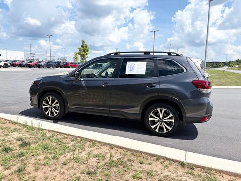 Certified 2023 Subaru Forester Limited AWD/4WD image 5