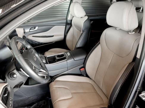 Used 2023 Hyundai Santa Fe Limited image 6