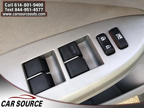 Used 2011 Toyota Corolla LE image 13