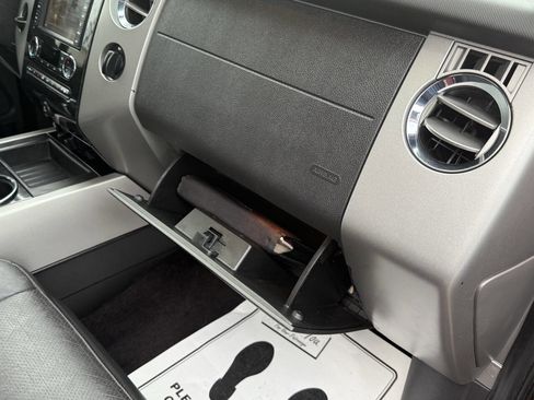 Used 2014 Ford Expedition Limited w/ Equipment Group 301A image 8