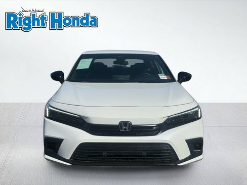 Used 2024 Honda Civic Sport image 5