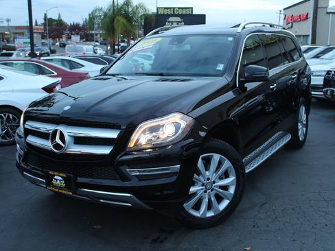 Used 2016 Mercedes-Benz GL 450 4MATIC image 43