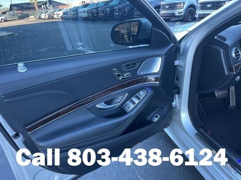 Used 2018 Mercedes-Benz S 560 Sedan image 5