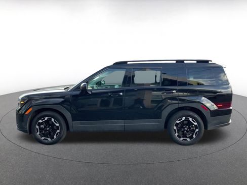 Used 2025 Hyundai Santa Fe SEL image 9