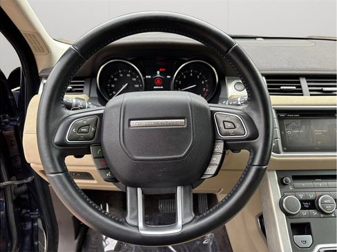 Used 2016 Land Rover Range Rover Evoque SE AWD/4WD image 25