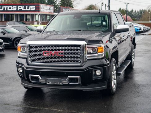 Used 2015 GMC Sierra 1500 Denali w/ Driver Alert Package AWD/4WD image 4