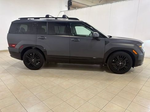 Used 2025 Hyundai Santa Fe Calligraphy AWD/4WD image 7