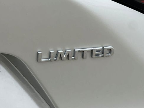 Used 2023 Toyota bZ4X AWD image 24